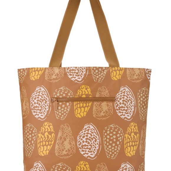 Aloha Collection Shell Haul Day Tripper Bag - Picture 2 of 2